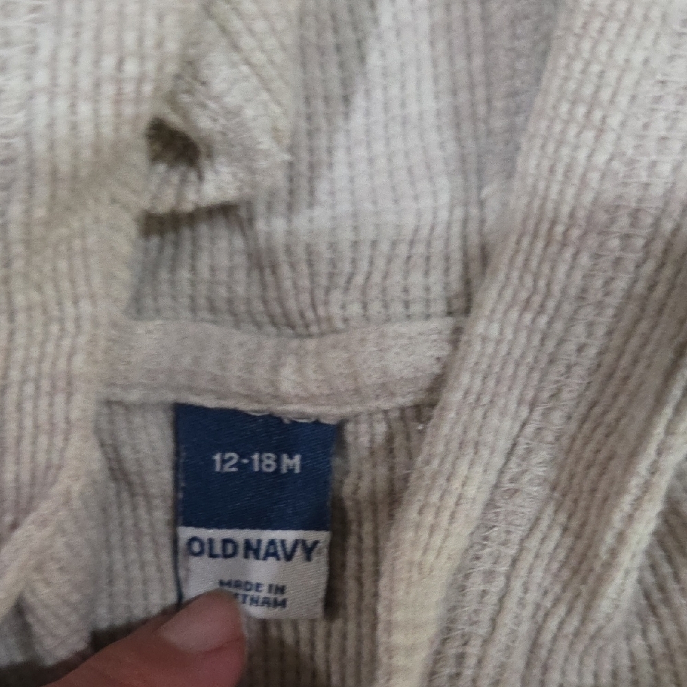 Old Navy Toddler Sets - Picture 10 of 11